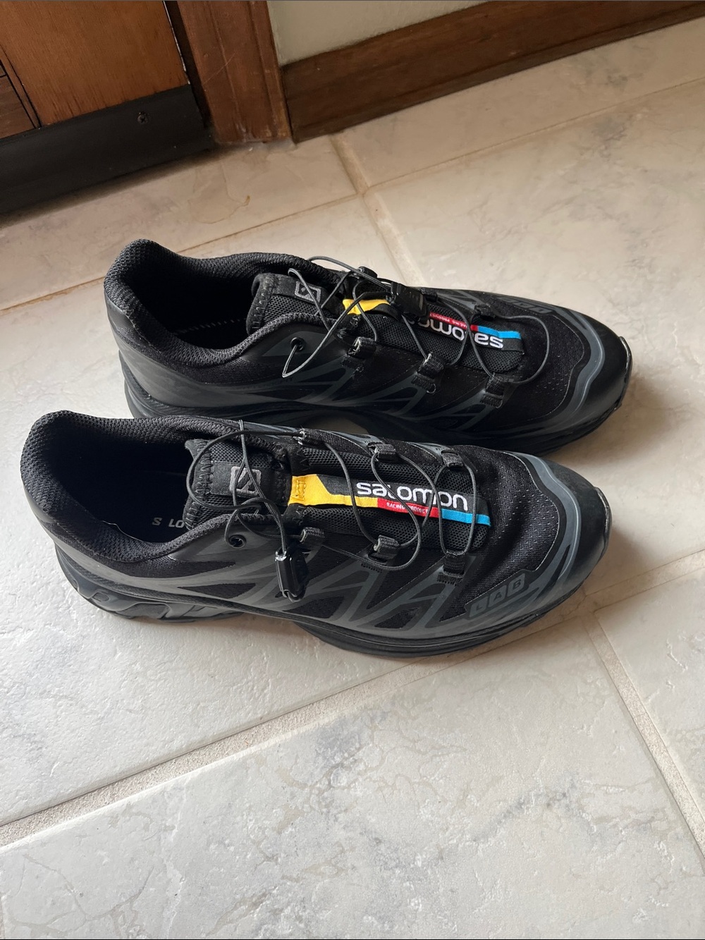 Gender Inclusive XT-6 Sneaker
Salomon Black Trail Sneakers Size Women 7 Men 6 - Picture 2 of 11
